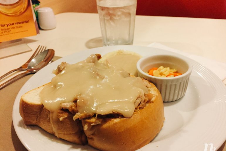 Ăn gì ở sân bay quốc tế Manila NAIA terminal 3, Philippines