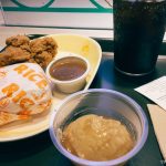 Ẩm thực Philippines: Ăn gì ngon ở Jollibee, Philippines?