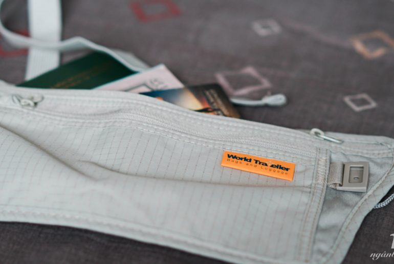 Túi đeo hông du lịch bụi