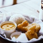 Chợ thứ Bảy Salcedo và thưởng thức món Philippines ở Coco Hut, Makati