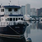 Ngắm hoàng hôn ở Vịnh Manila và thưởng thức món salad cá sống Kinilaw