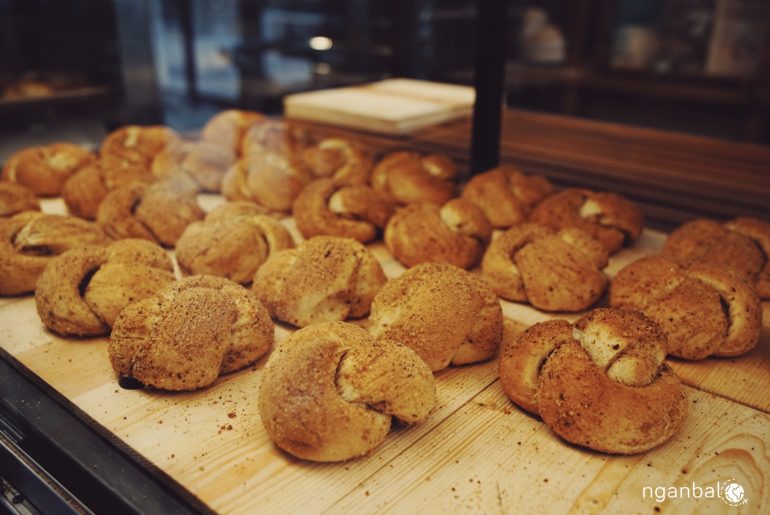 Giới thiệu món bánh mì pandesal của Philippines