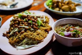 Đi ăn cùng gia đình người Thái Lan