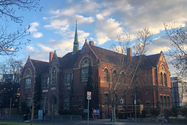 Các bước chuẩn bị và xin visa cho Du học Úc cao đẳng (trường nghề - TAFE) - Đại học - University